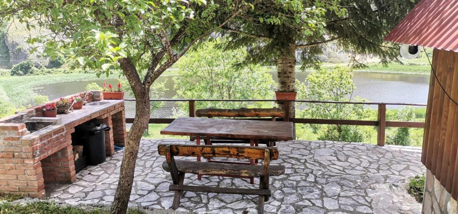 فندق Detached House Milivoje Poscenje المظهر الخارجي الصورة