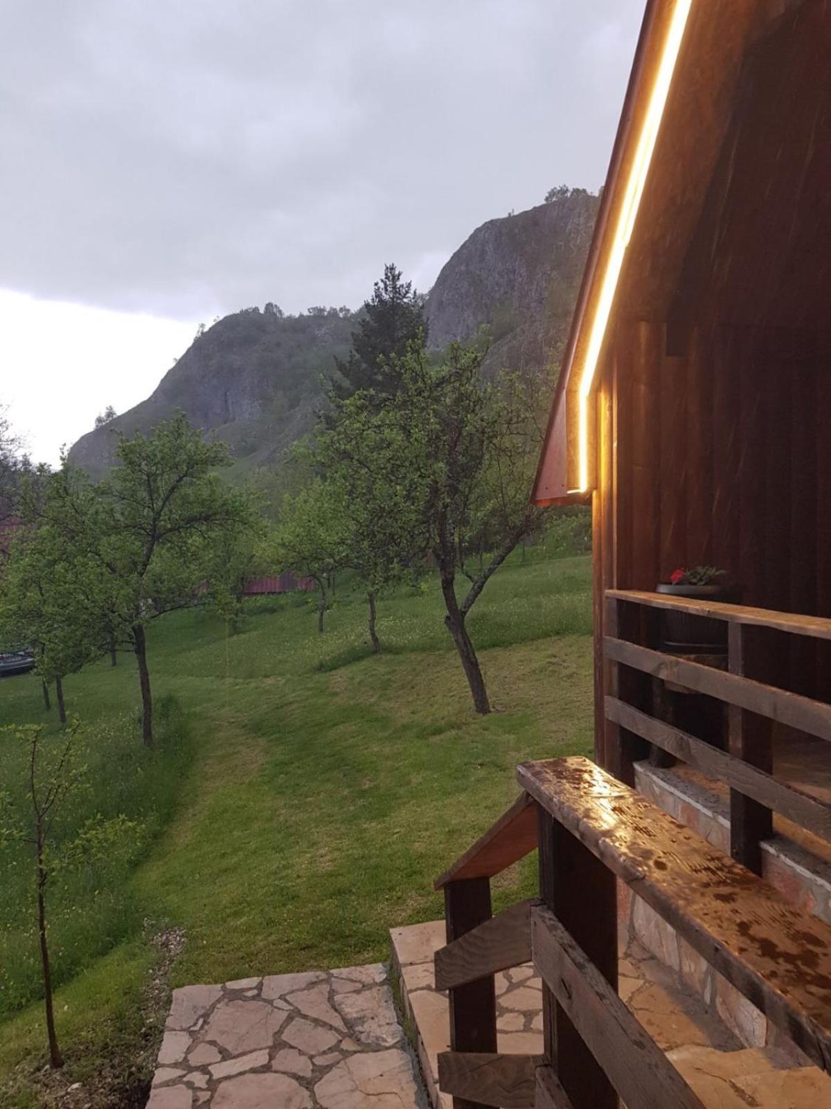 فندق Detached House Milivoje Poscenje المظهر الخارجي الصورة