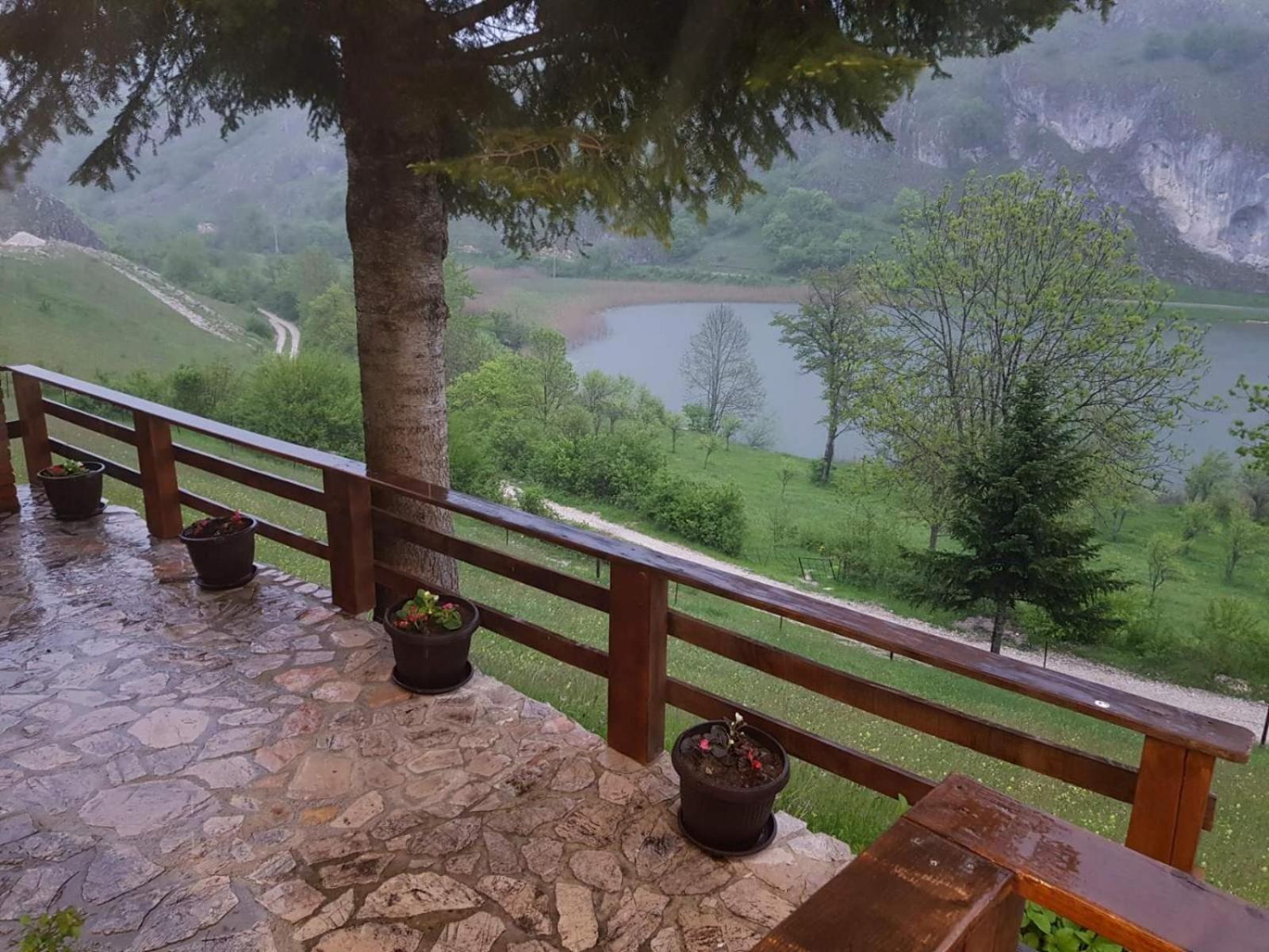 فندق Detached House Milivoje Poscenje المظهر الخارجي الصورة